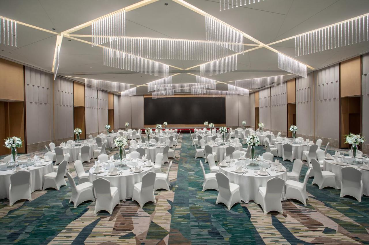 Holiday Inn Wuxi Central Station By Ihg Bagian luar foto