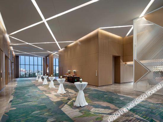 Holiday Inn Wuxi Central Station By Ihg Bagian luar foto